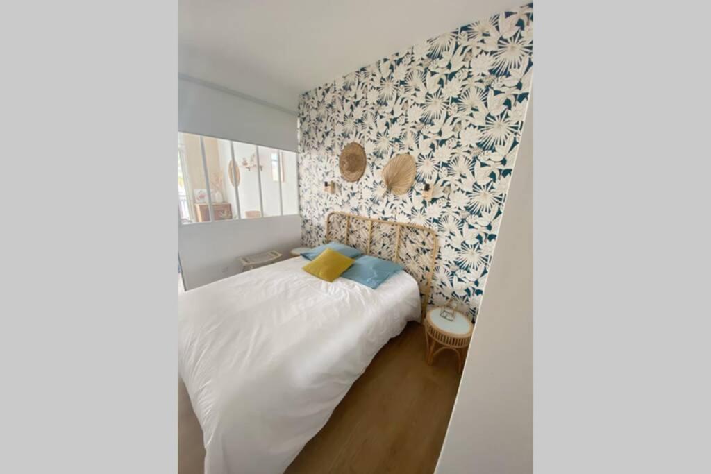 Apartamento Sur Le Bord Du Quai Sète Exterior foto